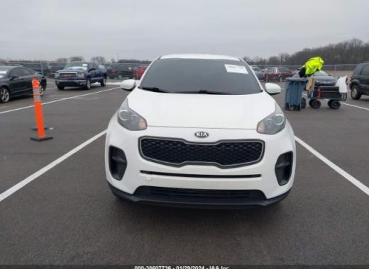 Kia - Sportage - 2019 - White - 38607736