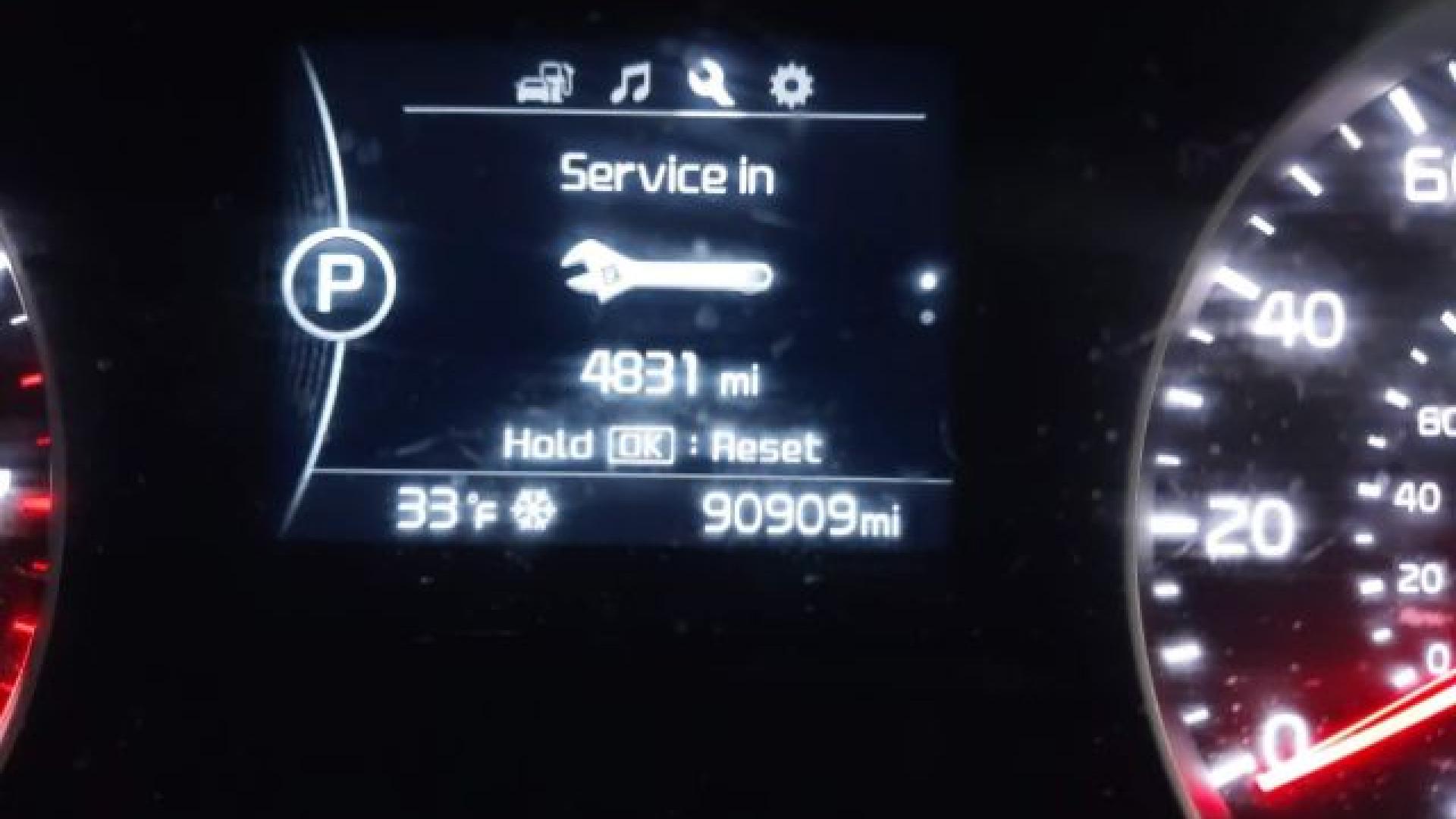 Kia - Sportage - 2019 - White - 38607736