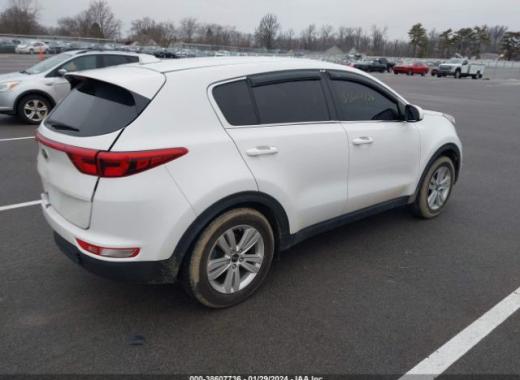 Kia - Sportage - 2019 - White - 38607736