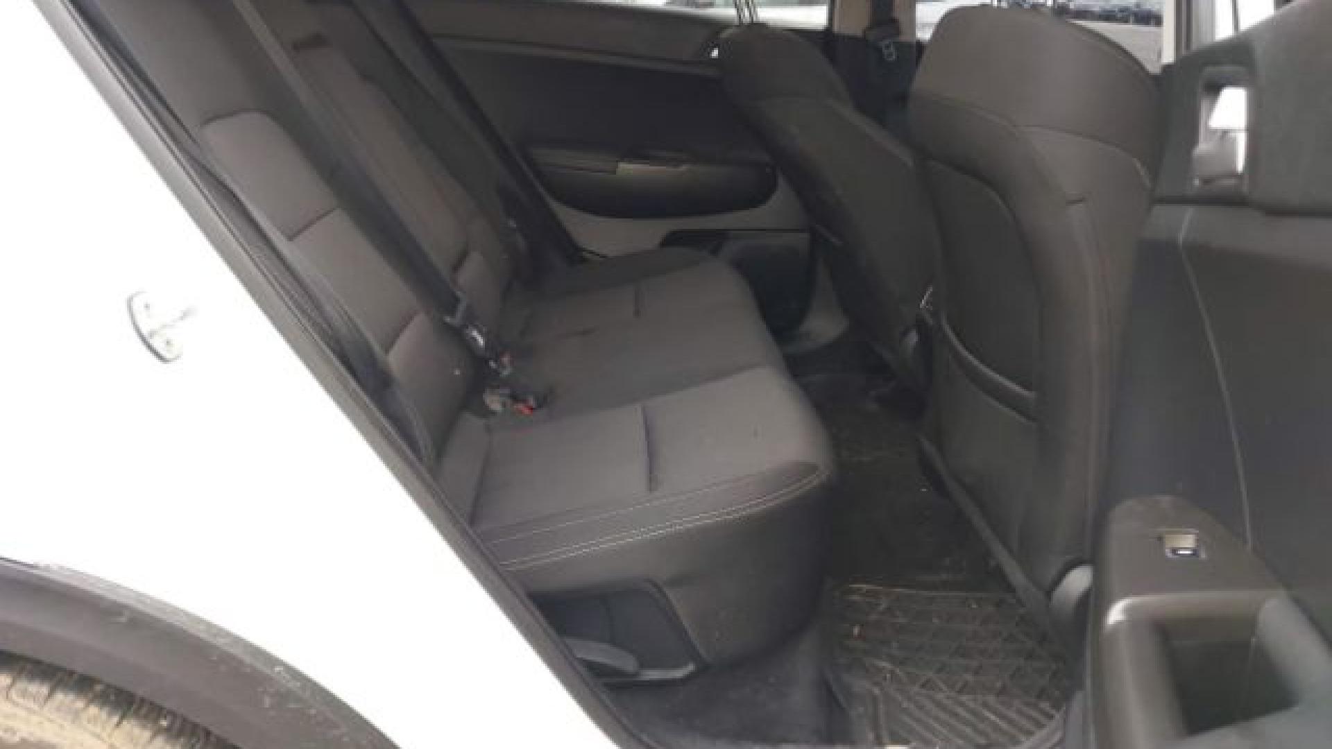 Kia - Sportage - 2019 - White - 38607736