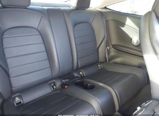 Mercedes - C300 - 2017 - White - 40655655