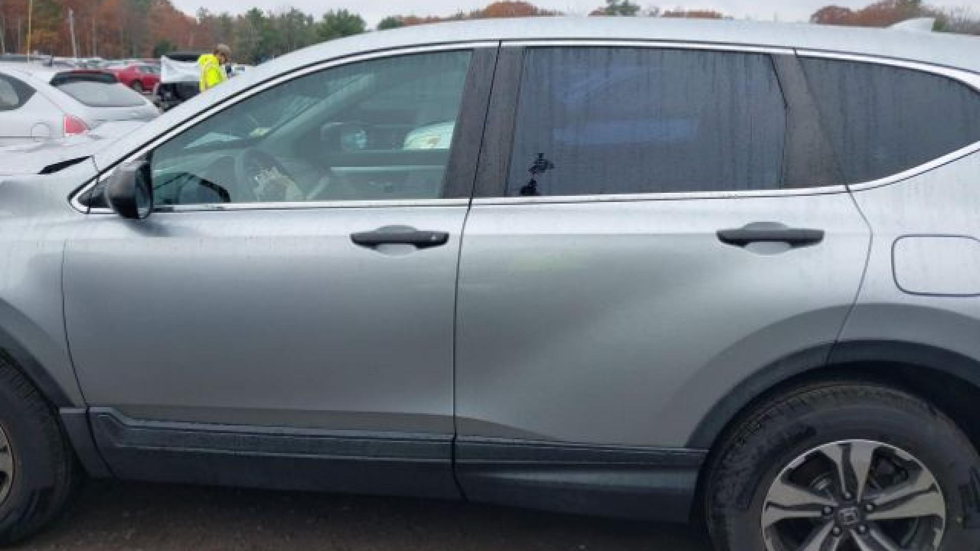 Honda - Cr-V - 2017 - Silver - 40712181