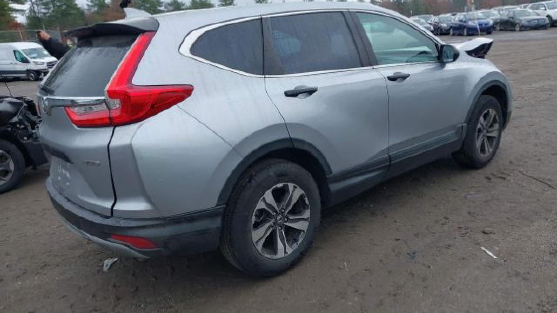Honda - Cr-V - 2017 - Silver - 40712181