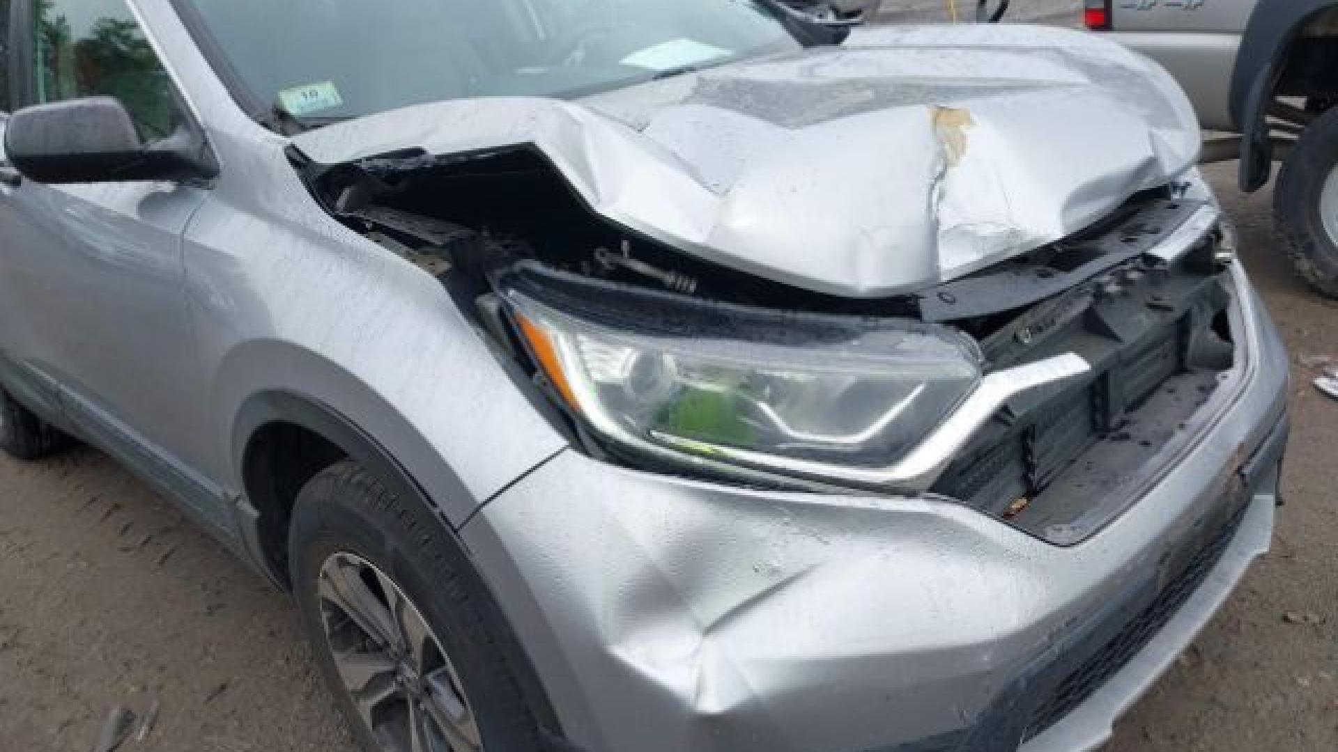 Honda - Cr-V - 2017 - Silver - 40712181