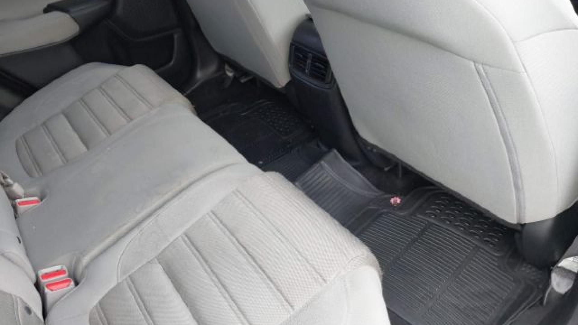 Honda - Cr-V - 2017 - Silver - 40712181