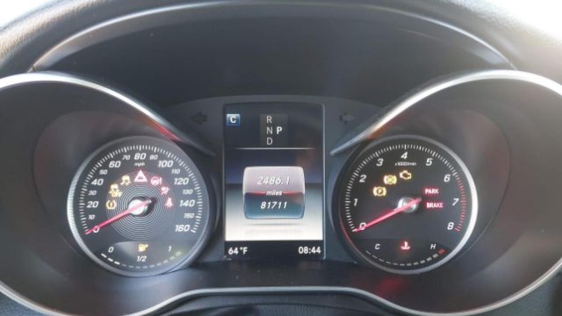 Mercedes - C300  - 2018 - White - 40746107