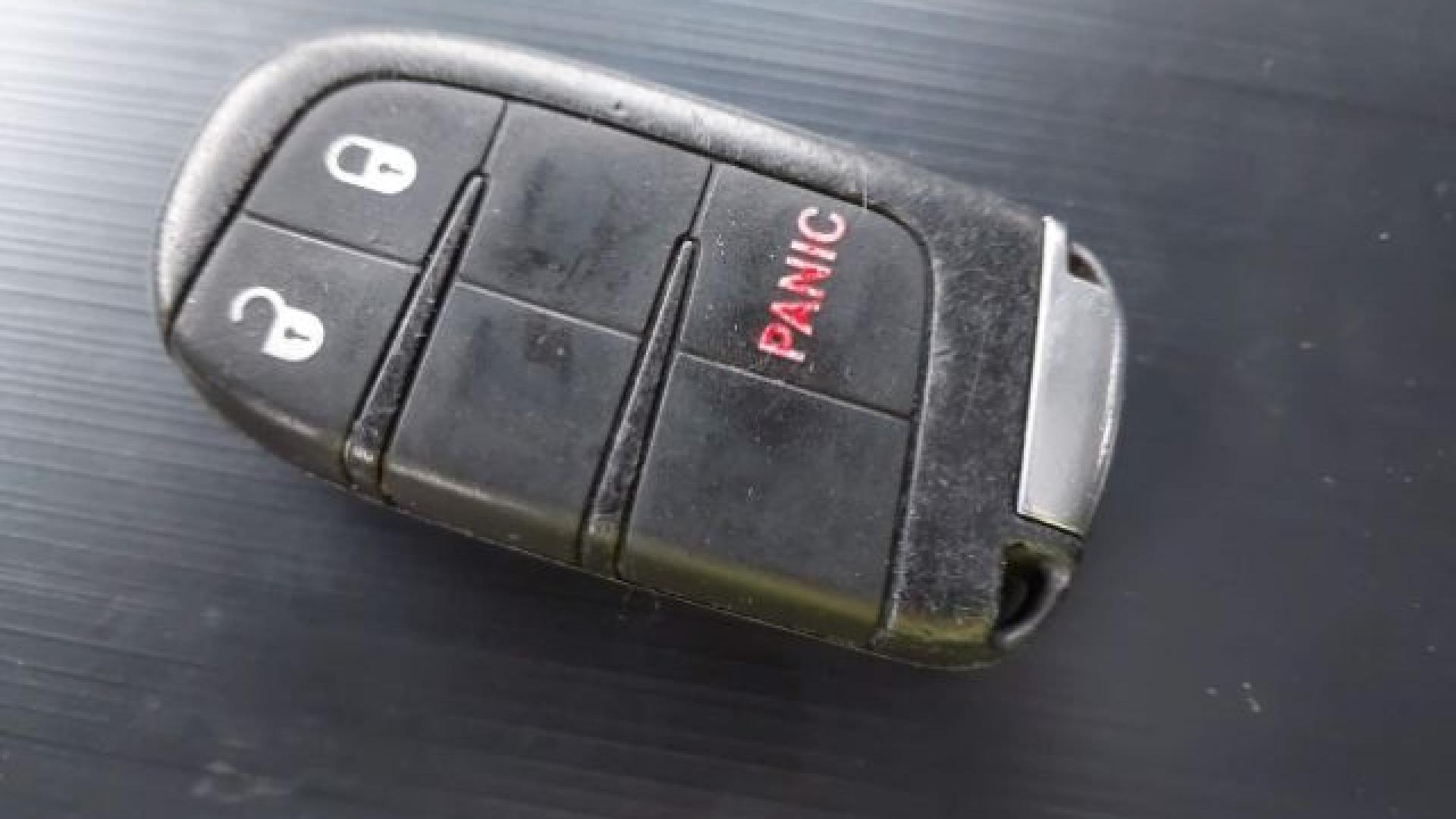 Jeep  - Grand Cherokee - 2018 - Grey - 40926257