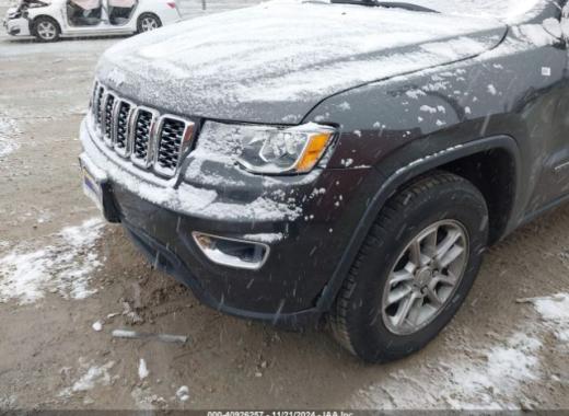 Jeep  - Grand Cherokee - 2018 - Grey - 40926257