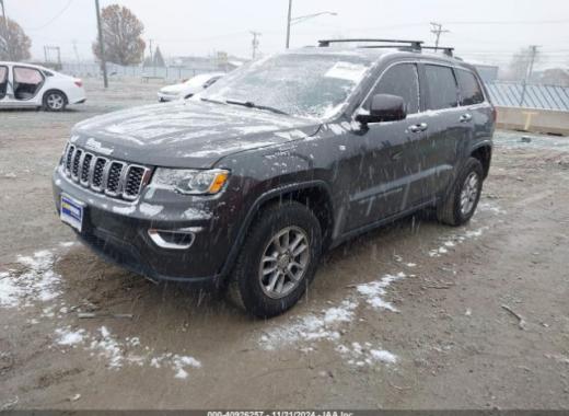 Jeep  - Grand Cherokee - 2018 - Grey - 40926257