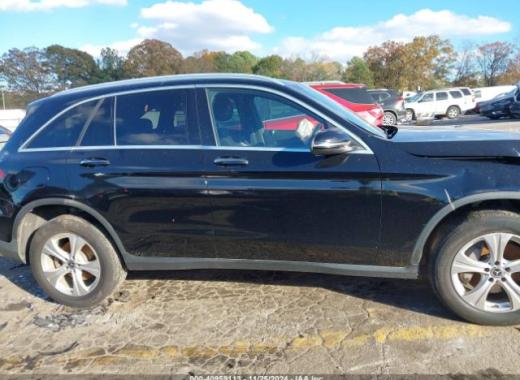 Mercedes-Glc-2017-Black-40959113
