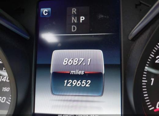 Mercedes - Glc 300 - 2017 - Black - 40993573