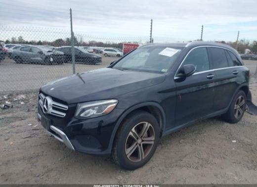 Mercedes - Glc 300 - 2017 - Black - 40993573