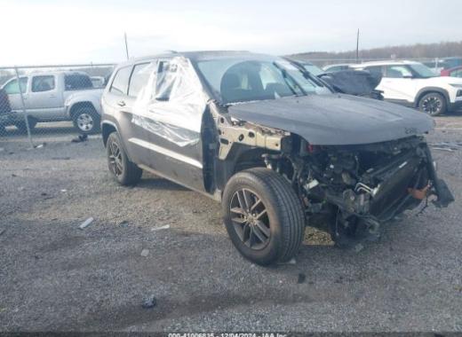 Jeep  - Grand Cherokee - 2017 - Grey - 41006835