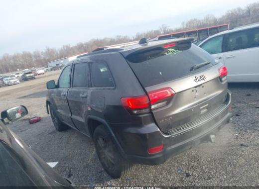 Jeep  - Grand Cherokee - 2017 - Grey - 41006835