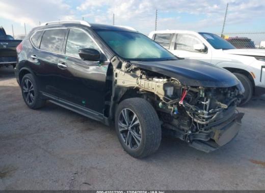 Nissan  - Rogue - 2018 - Black - 41012200