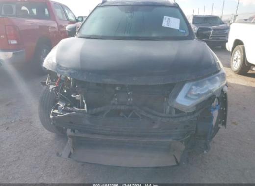 Nissan  - Rogue - 2018 - Black - 41012200