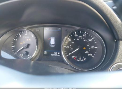 Nissan  - Rogue - 2018 - Black - 41012200