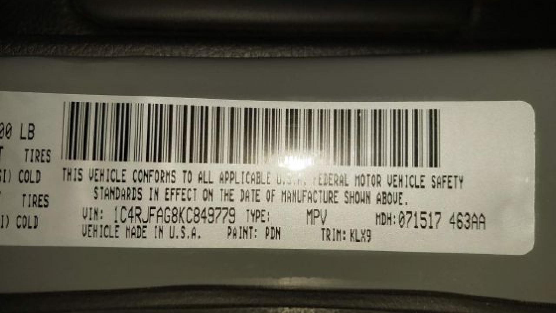 Jeep  - Grand Cherokee - 2019 - Nardo Grey - 41013845