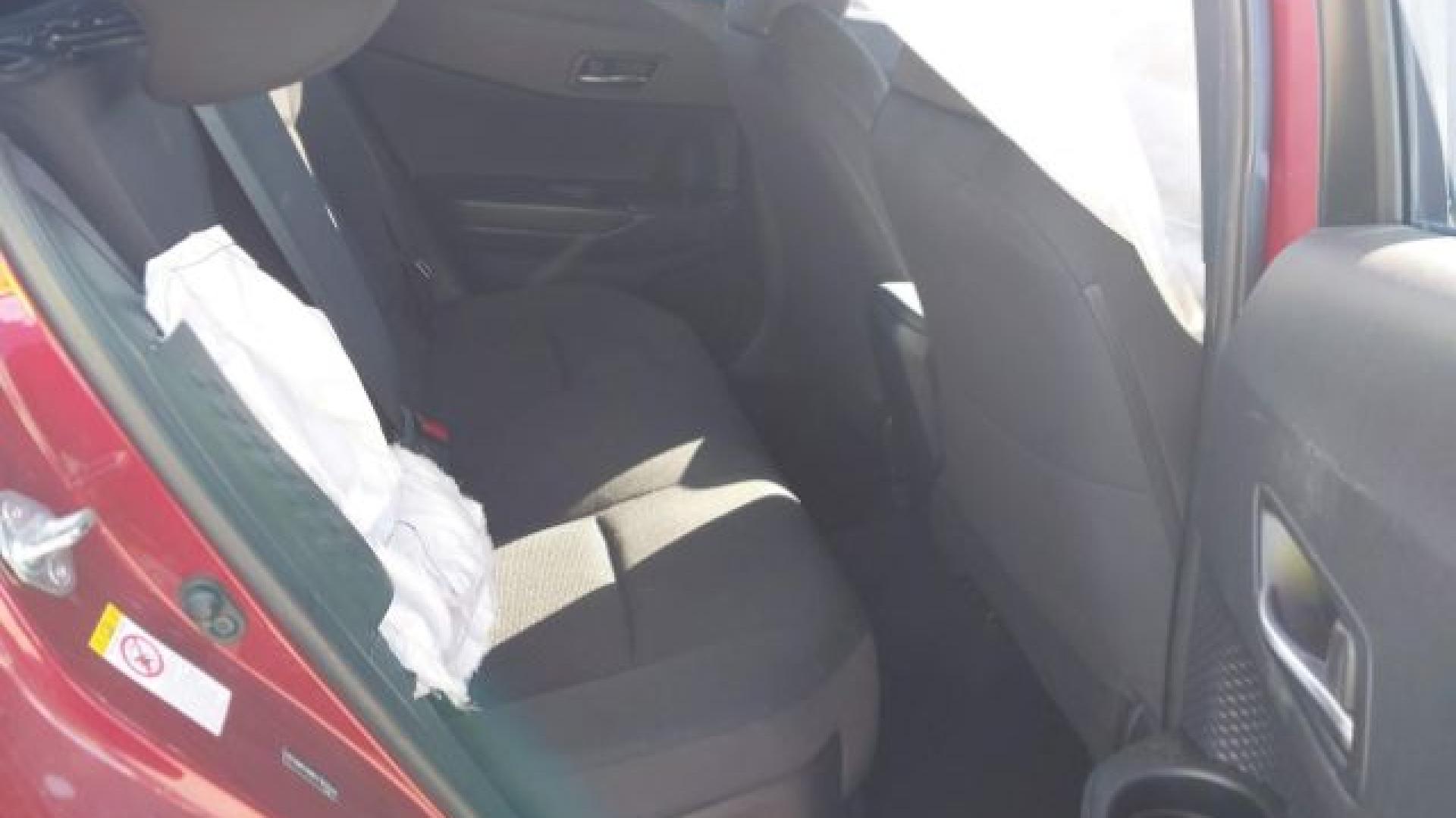 Toyota  - C-Hr  - 2018 - Red - 41029317