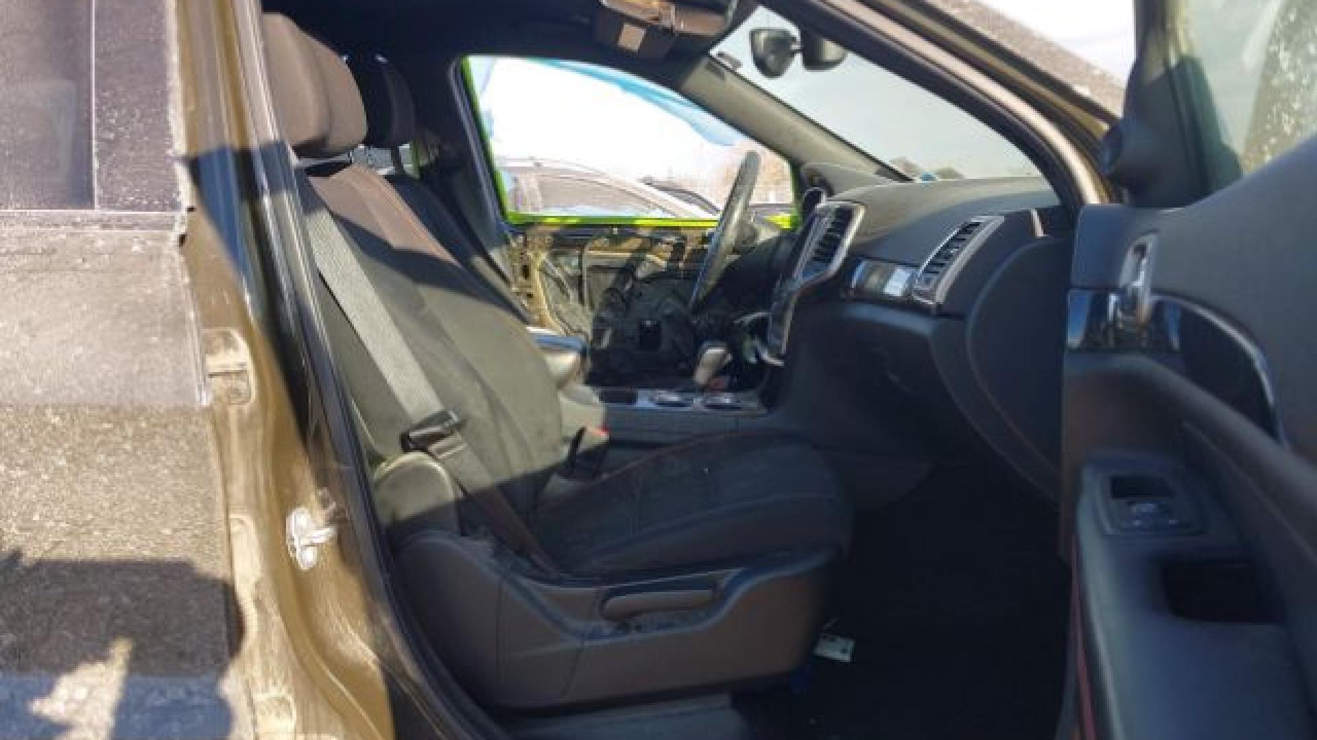 Jeep  - Grand Cherokee - 2017 - Green - 41066837