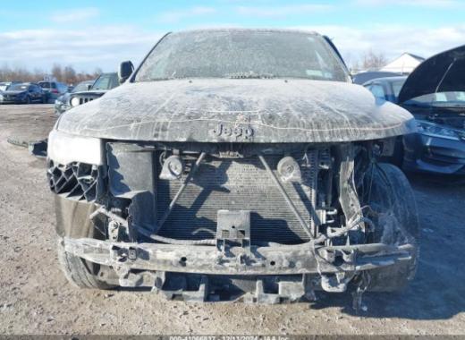 Jeep  - Grand Cherokee - 2017 - Green - 41066837