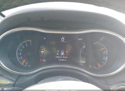 Jeep  - Grand Cherokee - 2017 - Green - 41066837