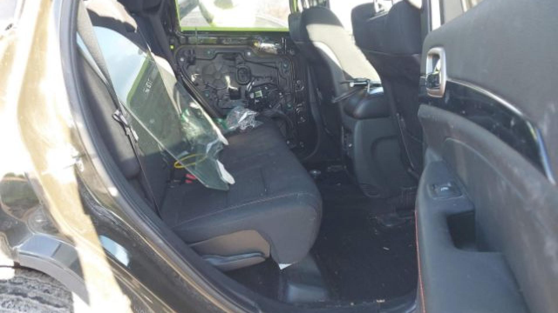 Jeep  - Grand Cherokee - 2017 - Green - 41066837