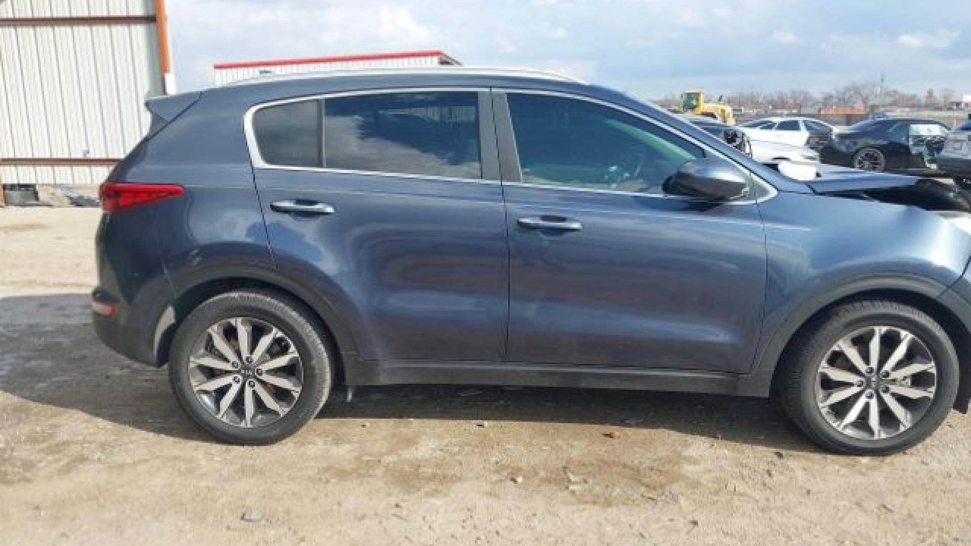 Kia - Sportage - 2017 - Blue - 41108428