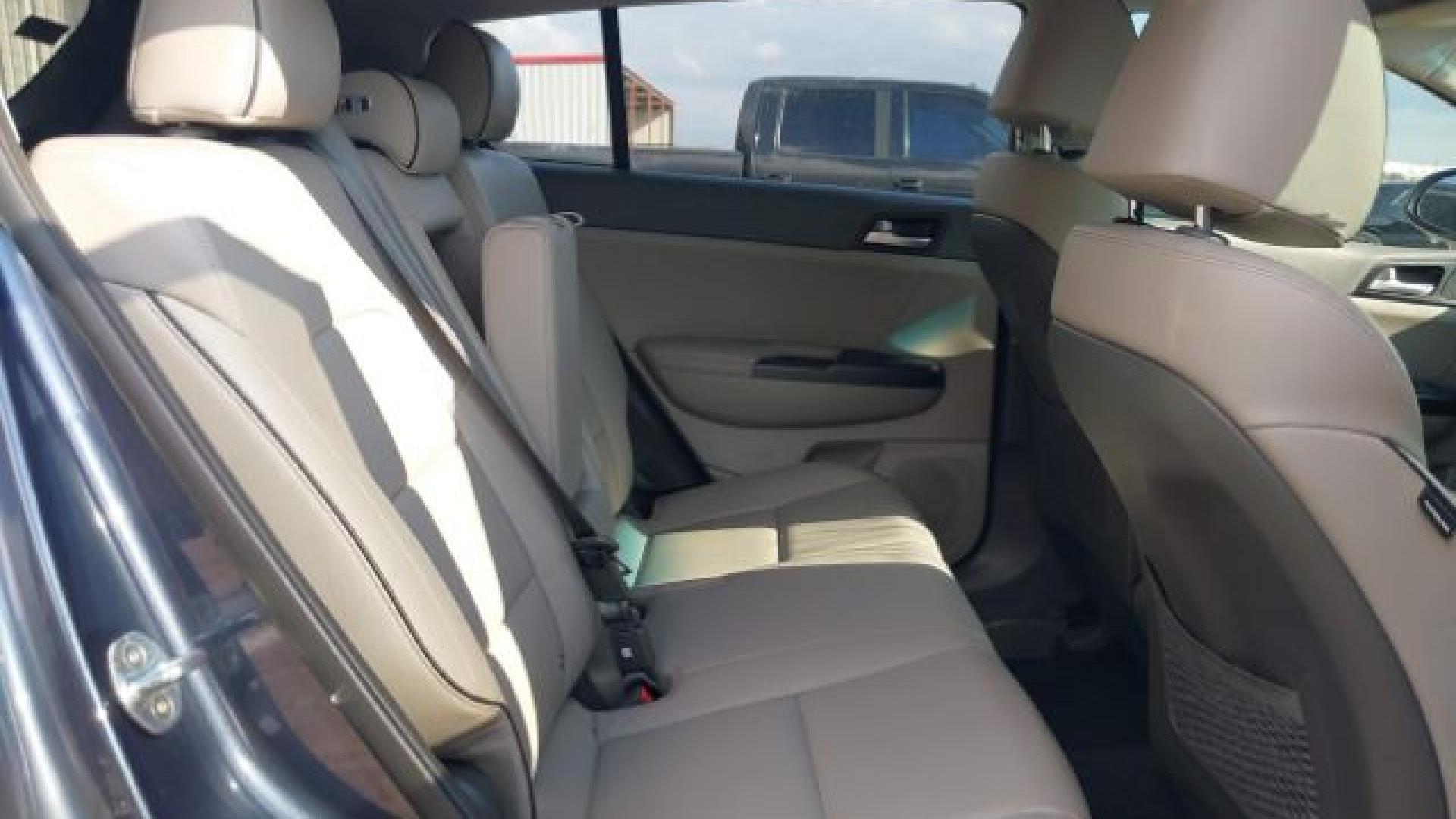 Kia - Sportage - 2017 - Blue - 41108428