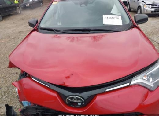 Toyota  - Rav4 - 2017 - Red - 41160750
