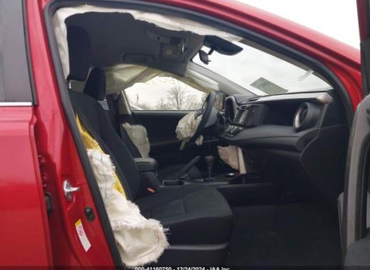 Toyota  - Rav4 - 2017 - Red - 41160750