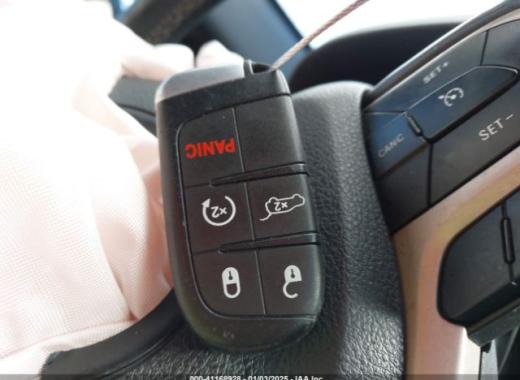 Jeep  - Grand Cherokee - 2017 - Black - 41168928