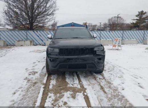 Jeep  - Grand Cherokee - 2017 - Black - 41168928