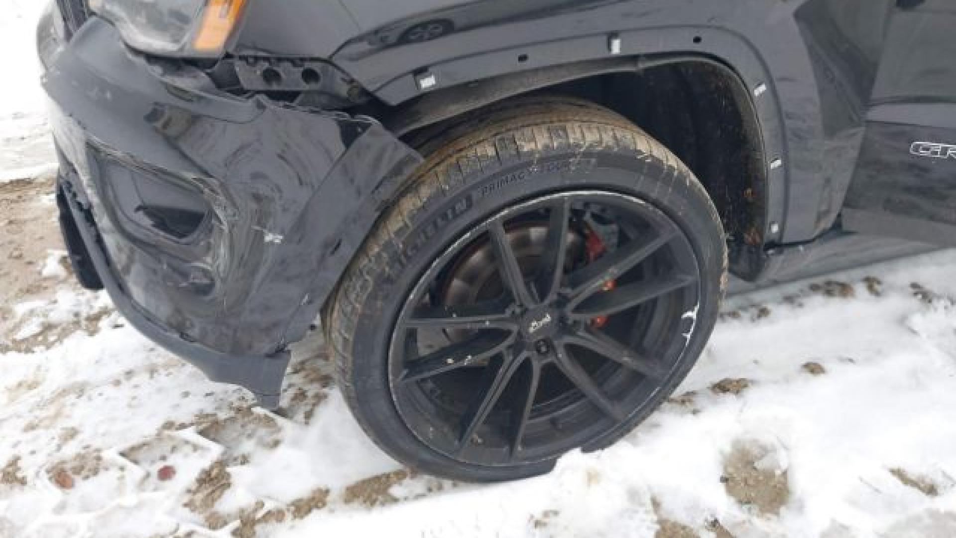 Jeep  - Grand Cherokee - 2017 - Black - 41168928