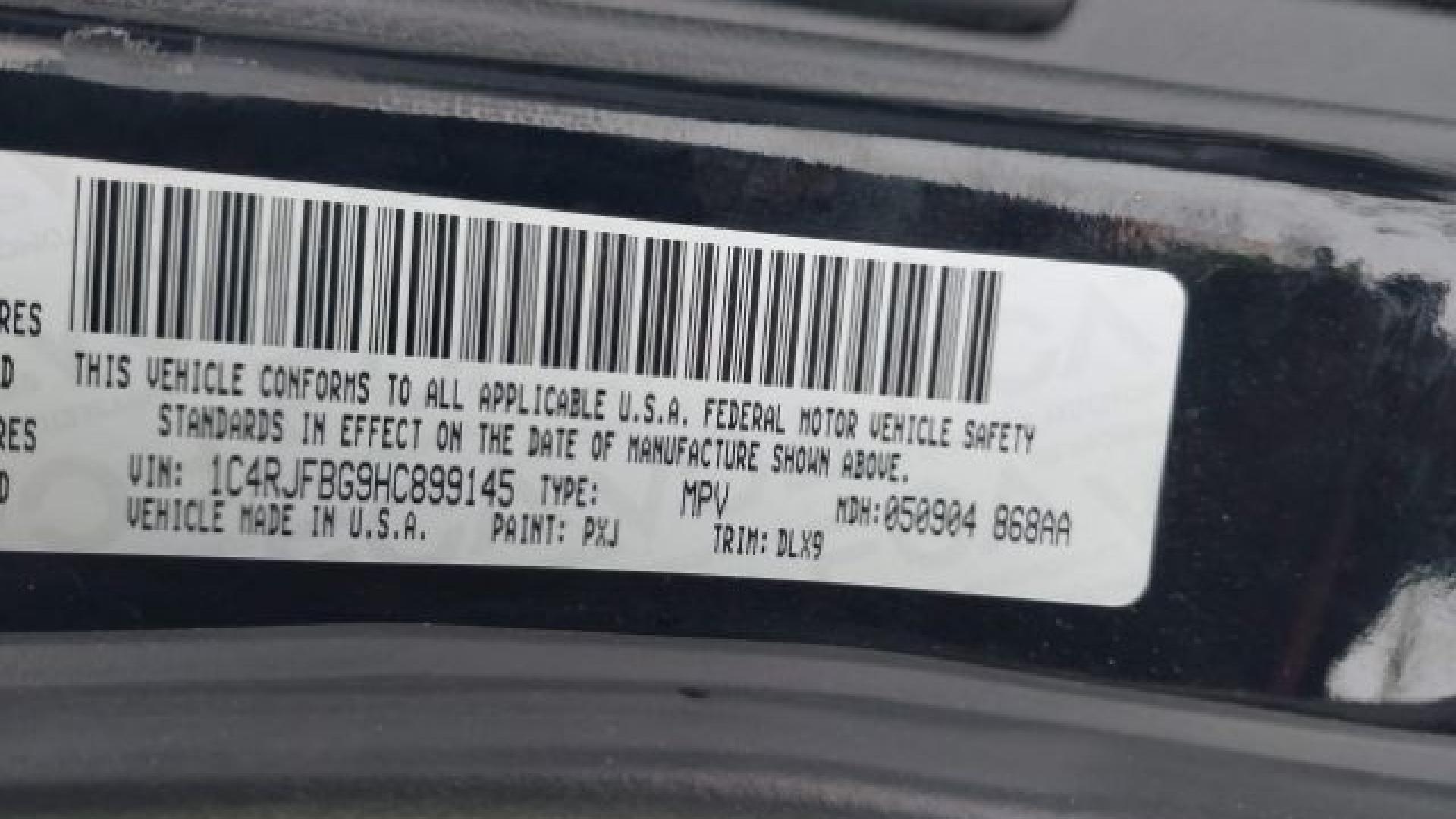 Jeep  - Grand Cherokee - 2017 - Black - 41168928