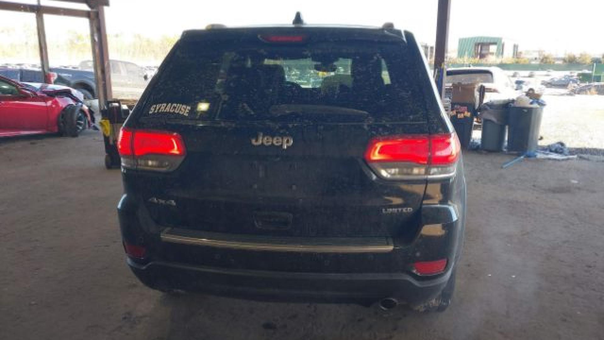 Jeep  - Grand Cherokee - 2017 - Black - 41195839