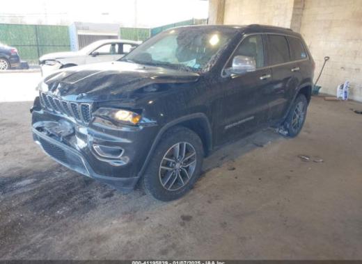 Jeep  - Grand Cherokee - 2017 - Black - 41195839