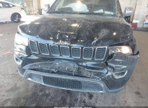 Jeep  - Grand Cherokee - 2017 - Black - 41195839