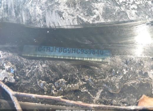 Jeep  - Grand Cherokee - 2017 - Black - 41195839