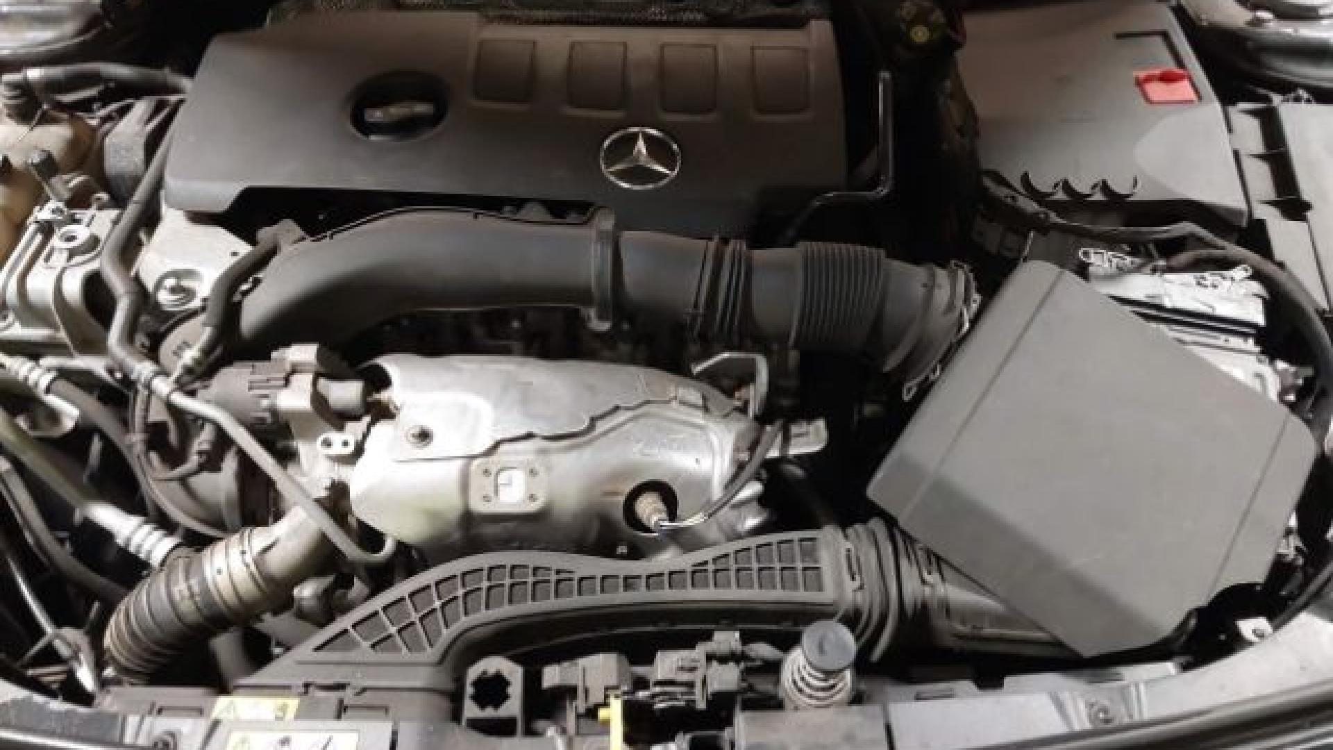 Mercedes - A220 - 2019 - Black - 41208599