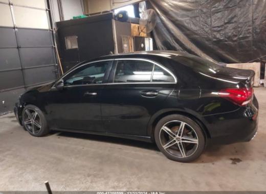 Mercedes - A220 - 2019 - Black - 41208599