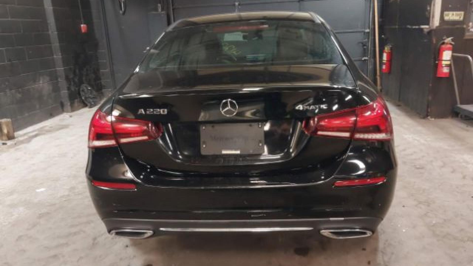 Mercedes - A220 - 2019 - Black - 41208599