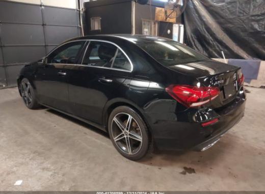 Mercedes - A220 - 2019 - Black - 41208599