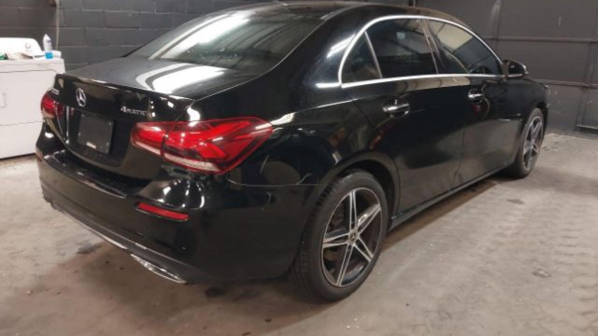 Mercedes - A220 - 2019 - Black - 41208599