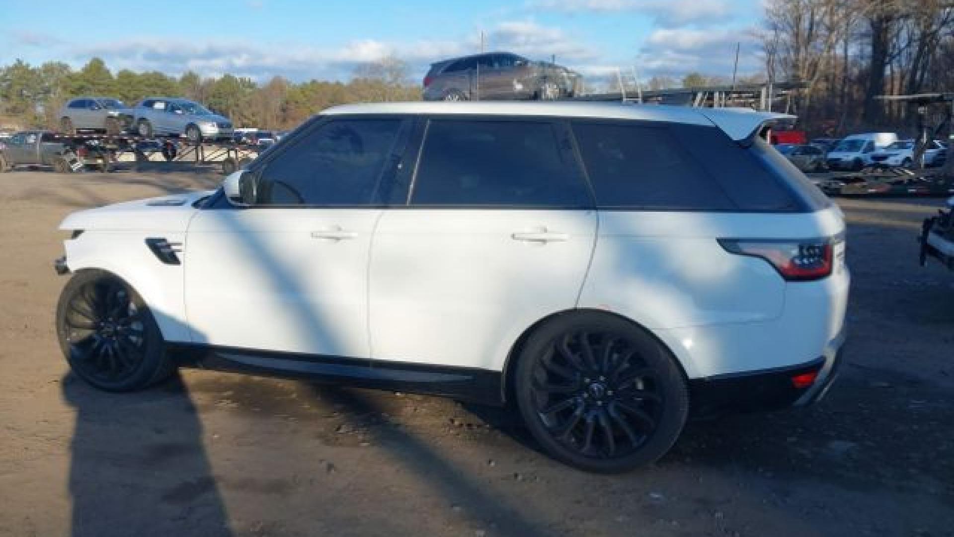 Range Rover - Sport Hse - 2019 - White - 41212369