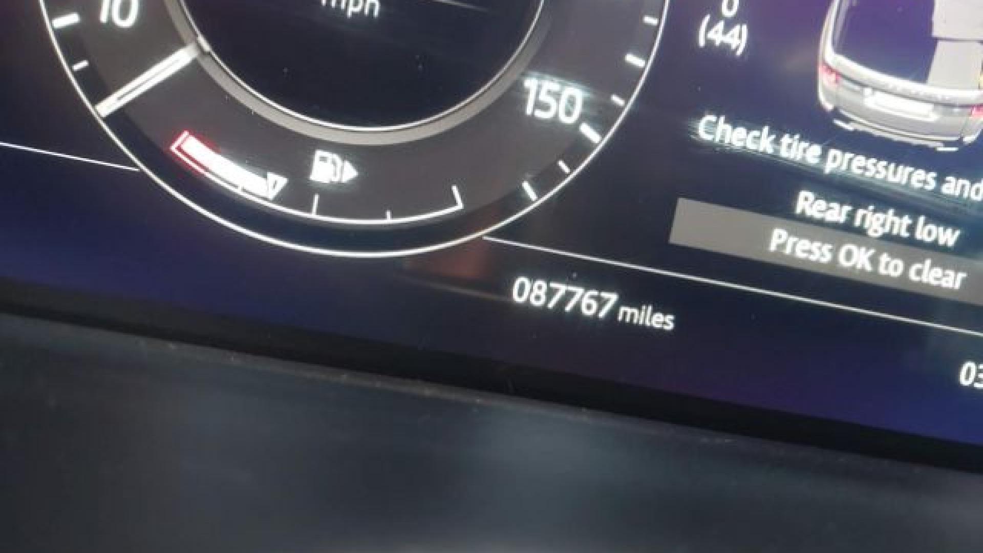 Range Rover - Sport Hse - 2019 - White - 41212369