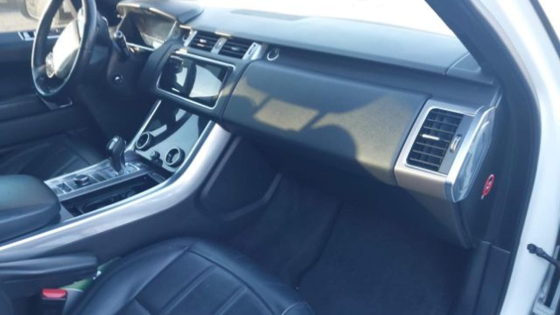 Range Rover - Sport Hse - 2019 - White - 41212369