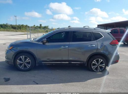 Nissan  - Rogue - 2018 - Grey - 41224194