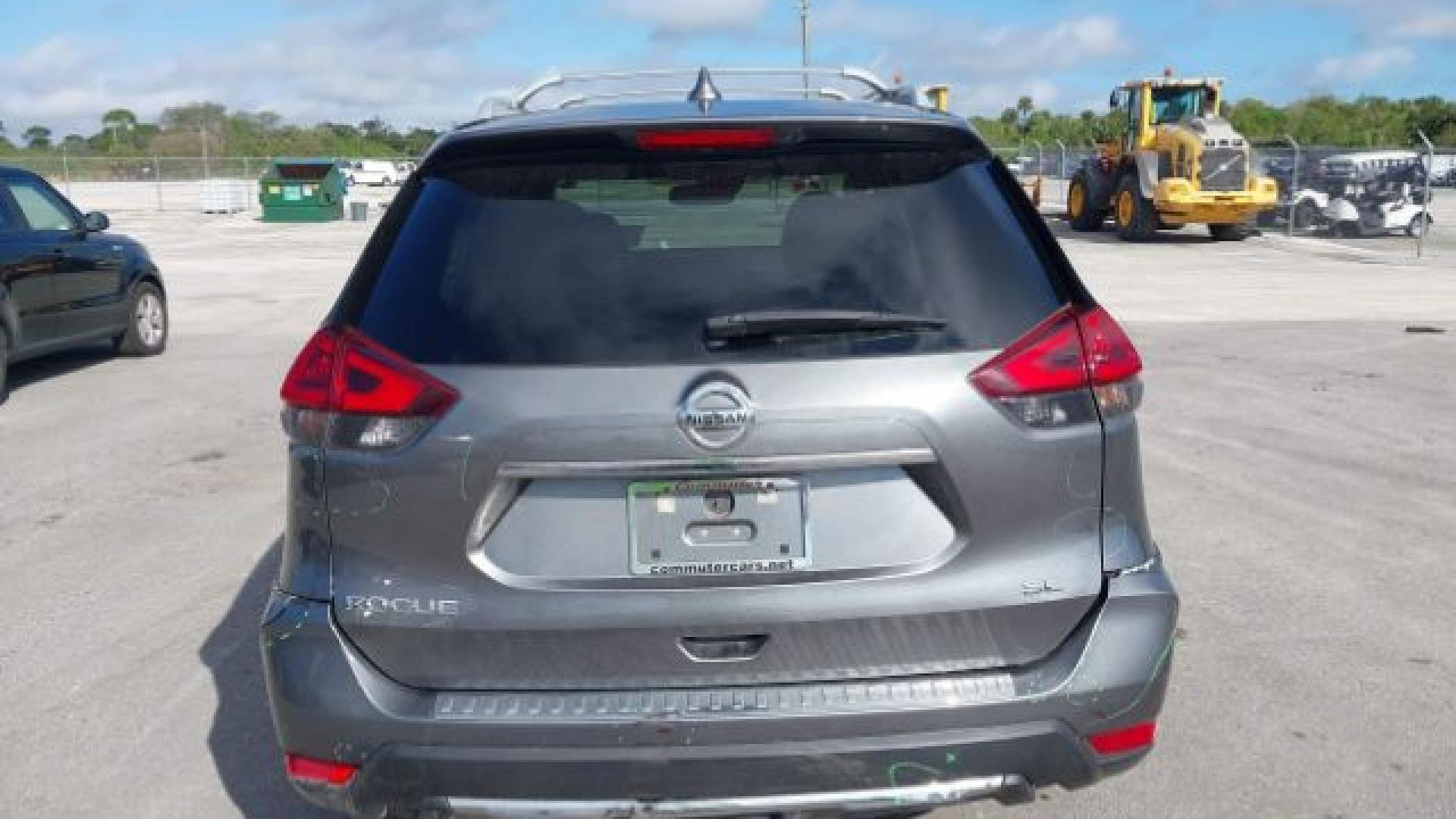 Nissan  - Rogue - 2018 - Grey - 41224194