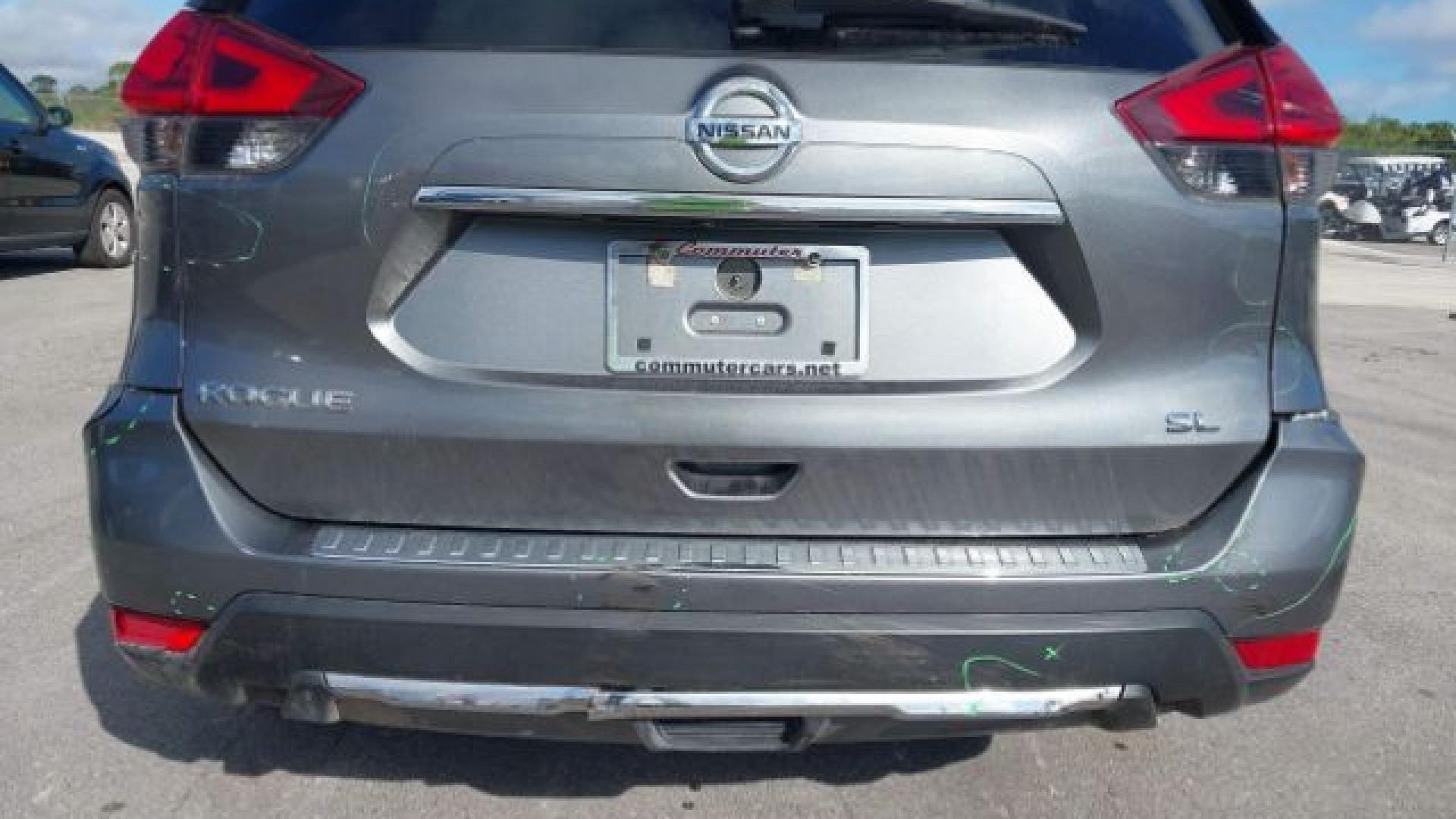 Nissan  - Rogue - 2018 - Grey - 41224194